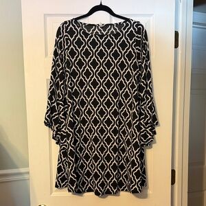 Black and White Patterned Women's Dress